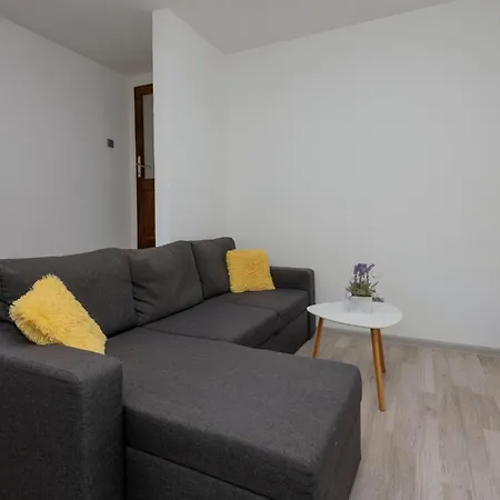 Beautiful In With Kitchen Donji Proložac